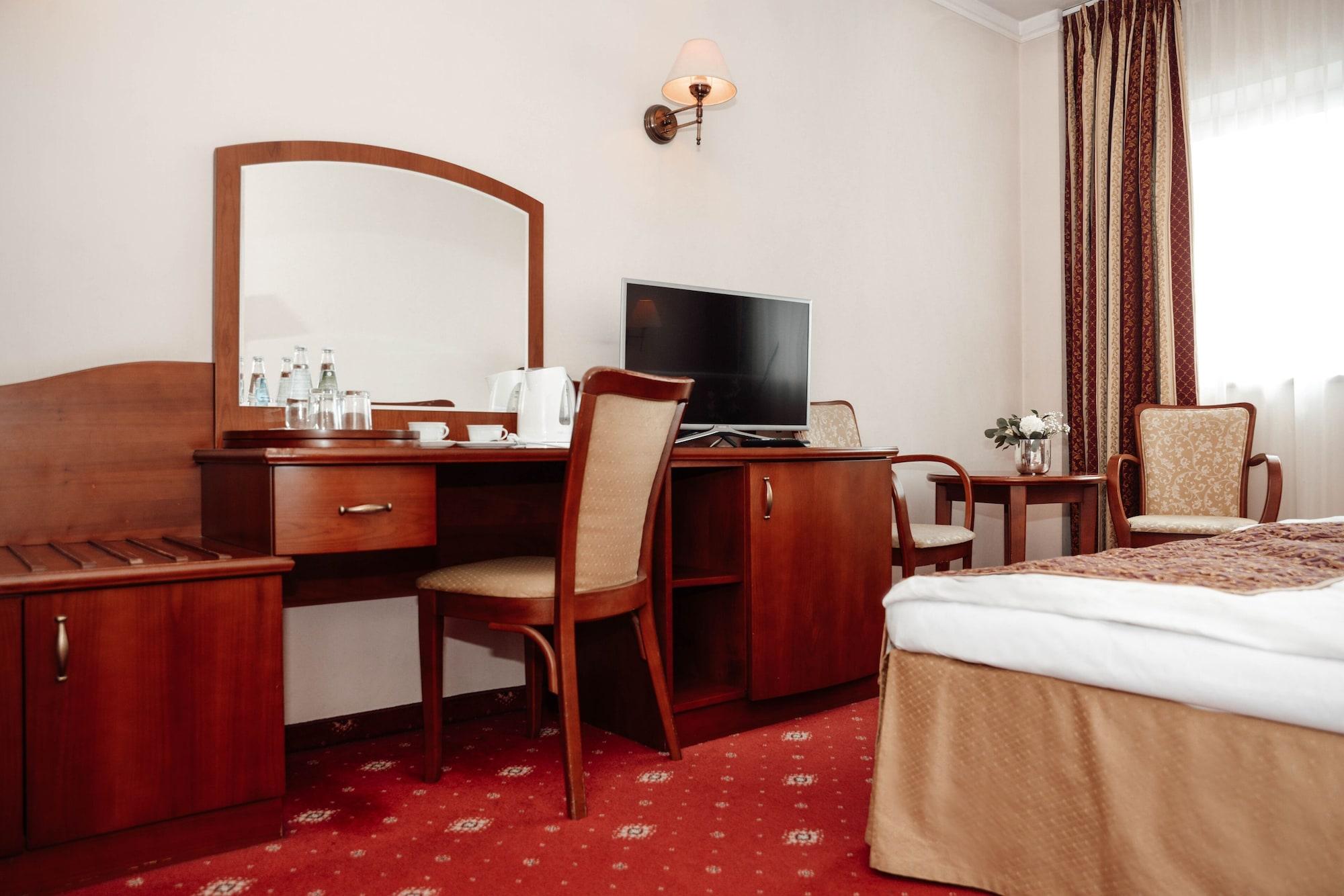 Hotel Sympozjum & Spa 크라쿠프 외부 사진
